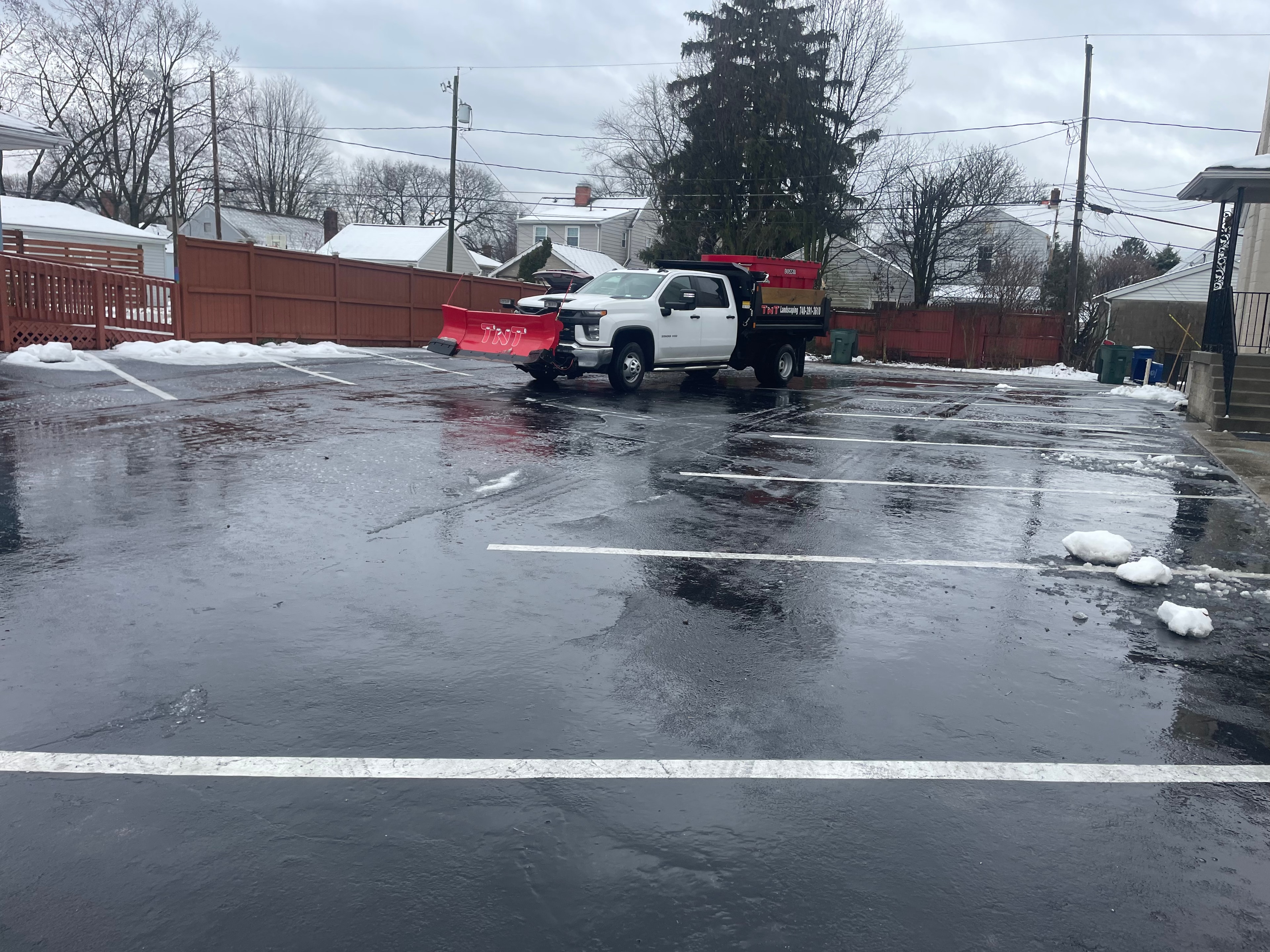 Commercial ice management equipment